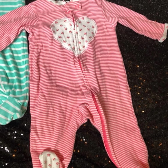 Onesie Bundle - Picture 7 of 8